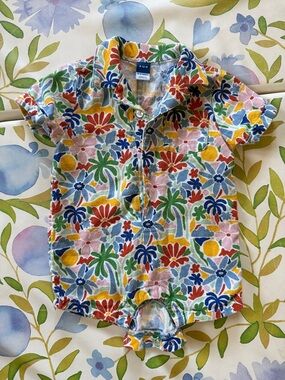 3/$25 Old Navy Multi-Color Floral Button-Down Kids Romper